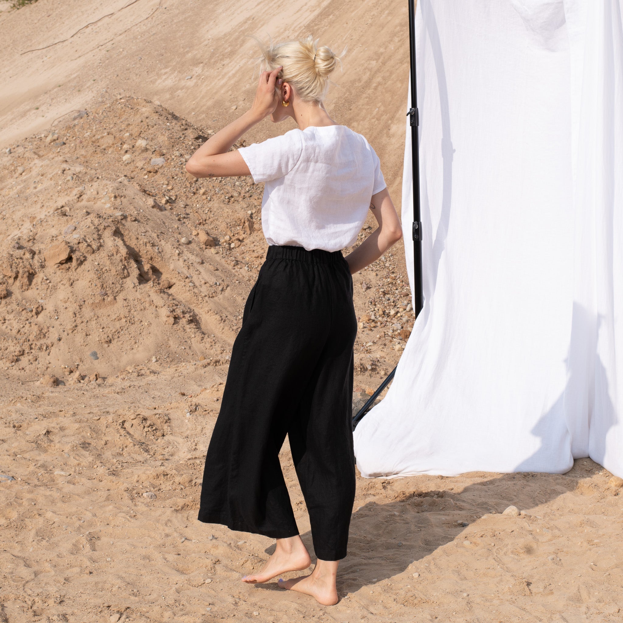 How to Style Black Linen Pants | A Timeless Styling Tips - notPERFECTLINEN EU